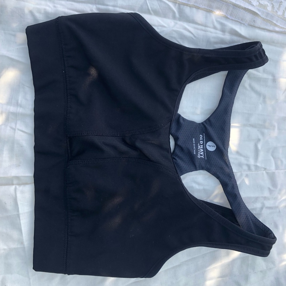 Old navy sports bra